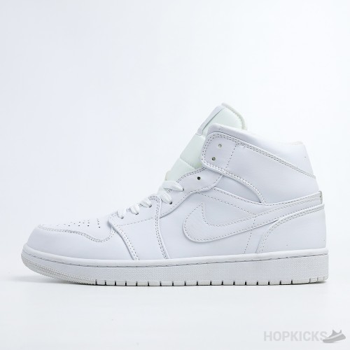 Air Jordan 1 Hi Triple White (Slight stain)